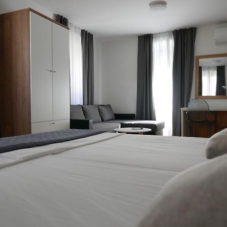 Hotel Tri Lava Luxury Living Split Exterior foto