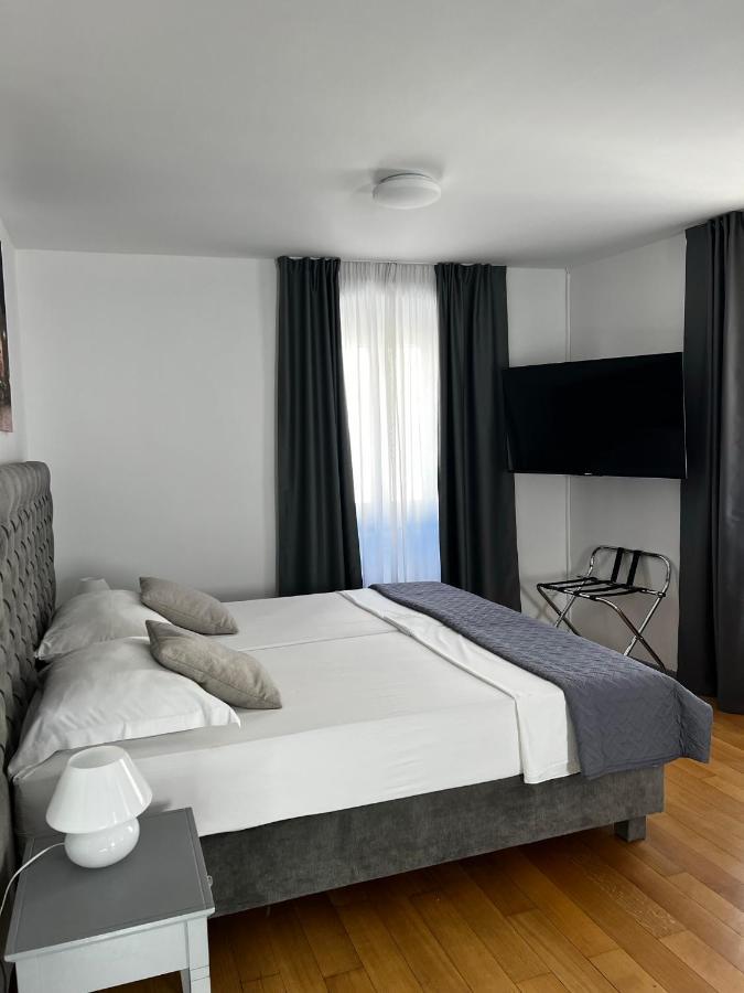 Hotel Tri Lava Luxury Living Split Exterior foto